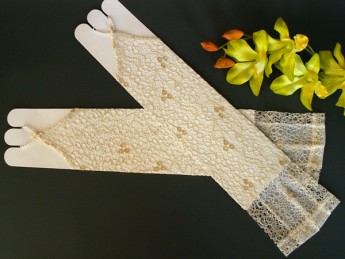 Митенки №4 беж с золотом, гипюр